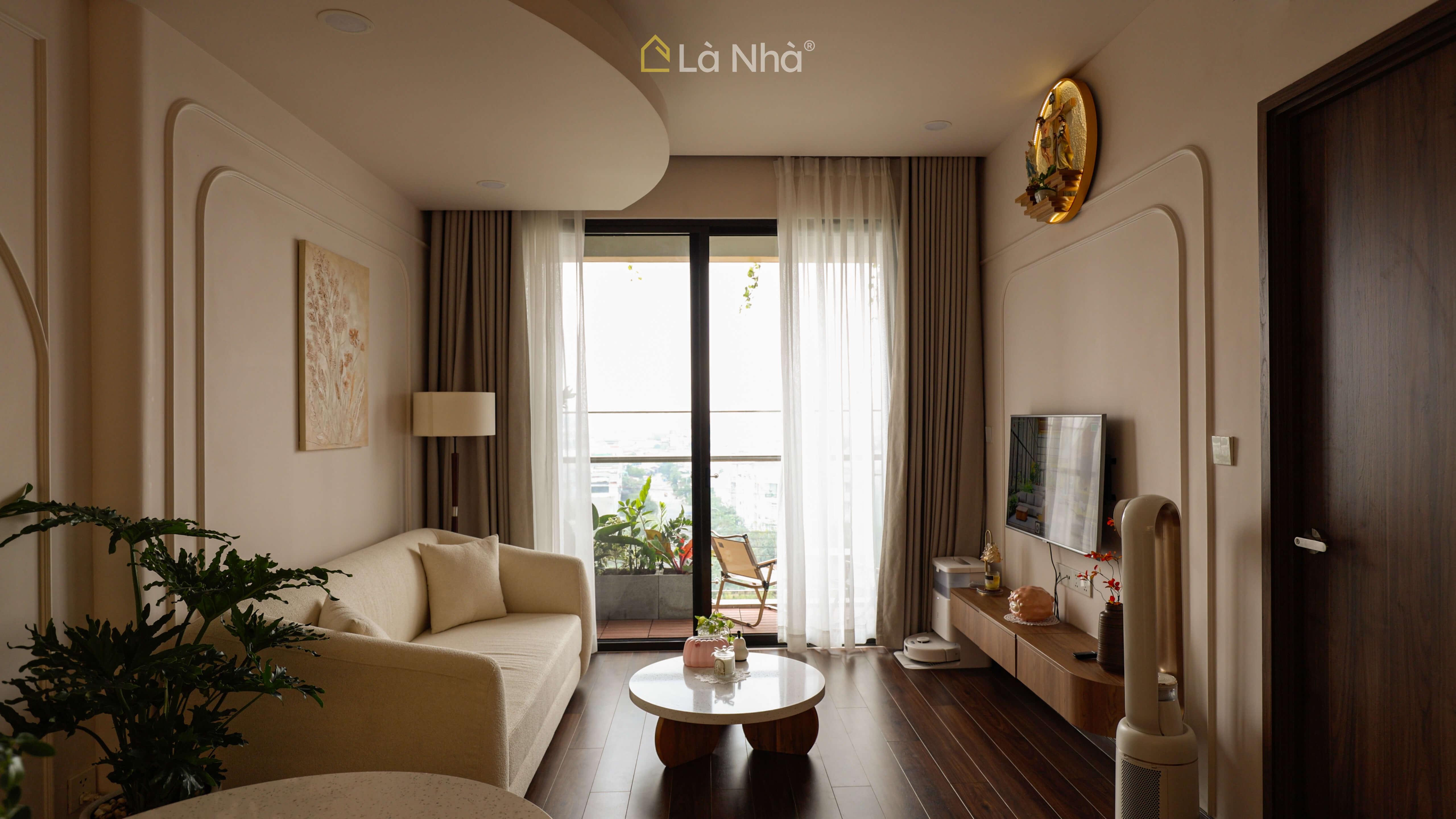 LÀ NHÀ: Thiết Kế Thi Công Nội Thất Trọn Gói, Giá Rẻ project